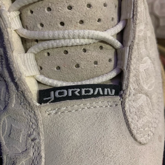 NIKE RETRO JORDAN 13- CHINESE NEW YEAR 2020 SPECIAL COIN DESIGN (CW4409-100) - Picture 11 of 16